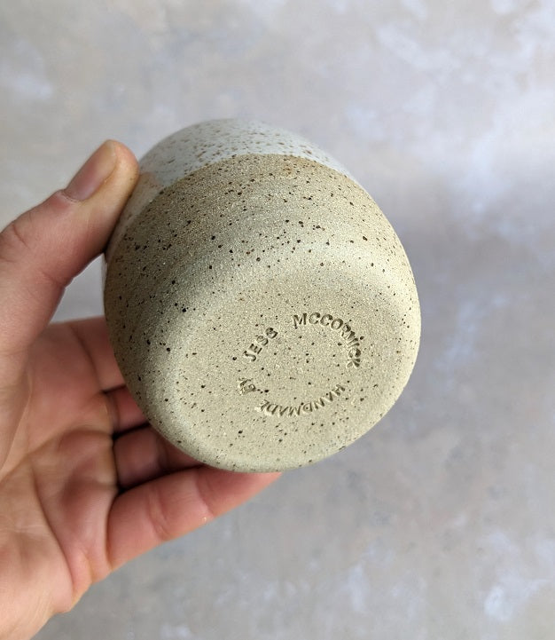 TUNDRA diffuser pot with reeds