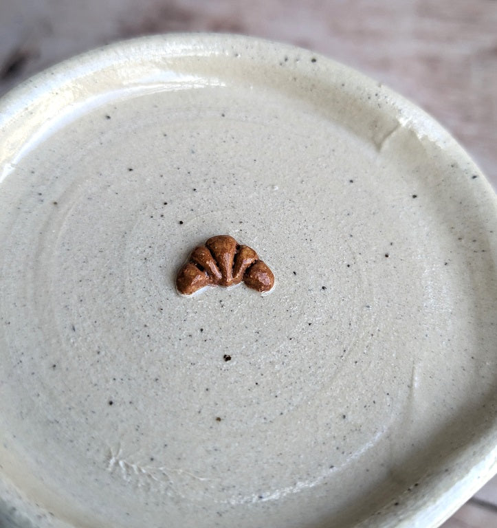 CROISSANT white stoneware mini spoon rest