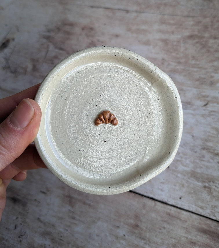 CROISSANT white stoneware mini spoon rest
