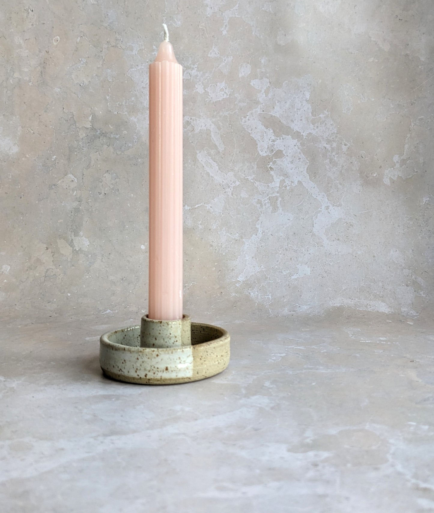 TUNDRA candlestick holder