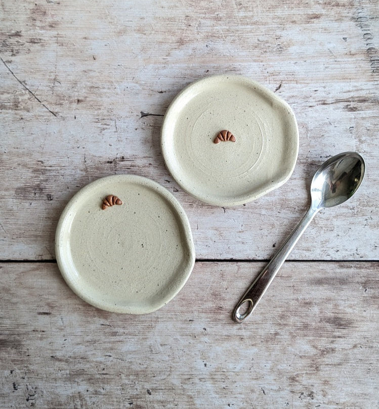 CROISSANT white stoneware mini spoon rest