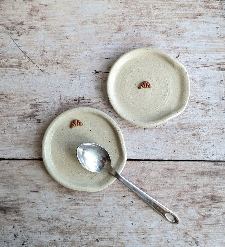 CROISSANT white stoneware mini spoon rest