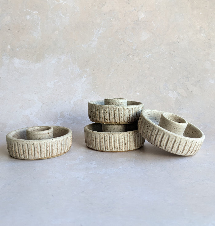 OATMEAL candlestick holder