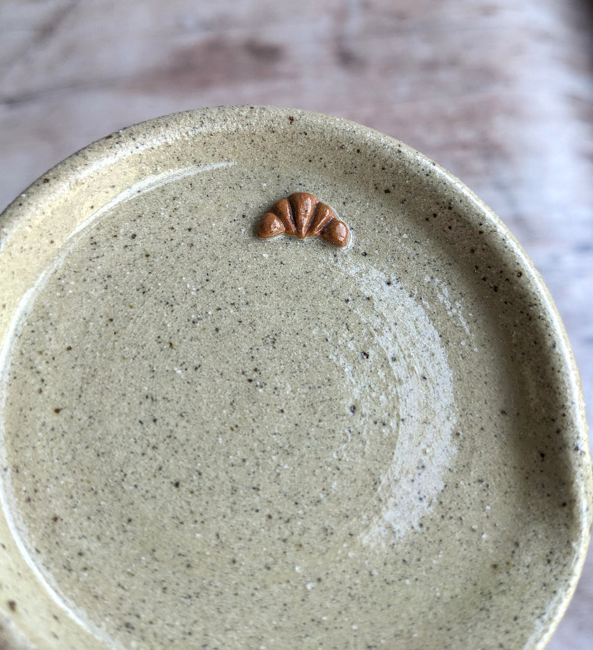 CROISSANT sandy beige stoneware mini spoon rest