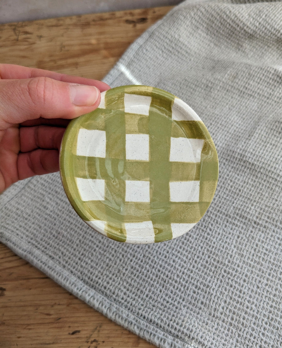 SAMPLE Green gingham mini spoon rest