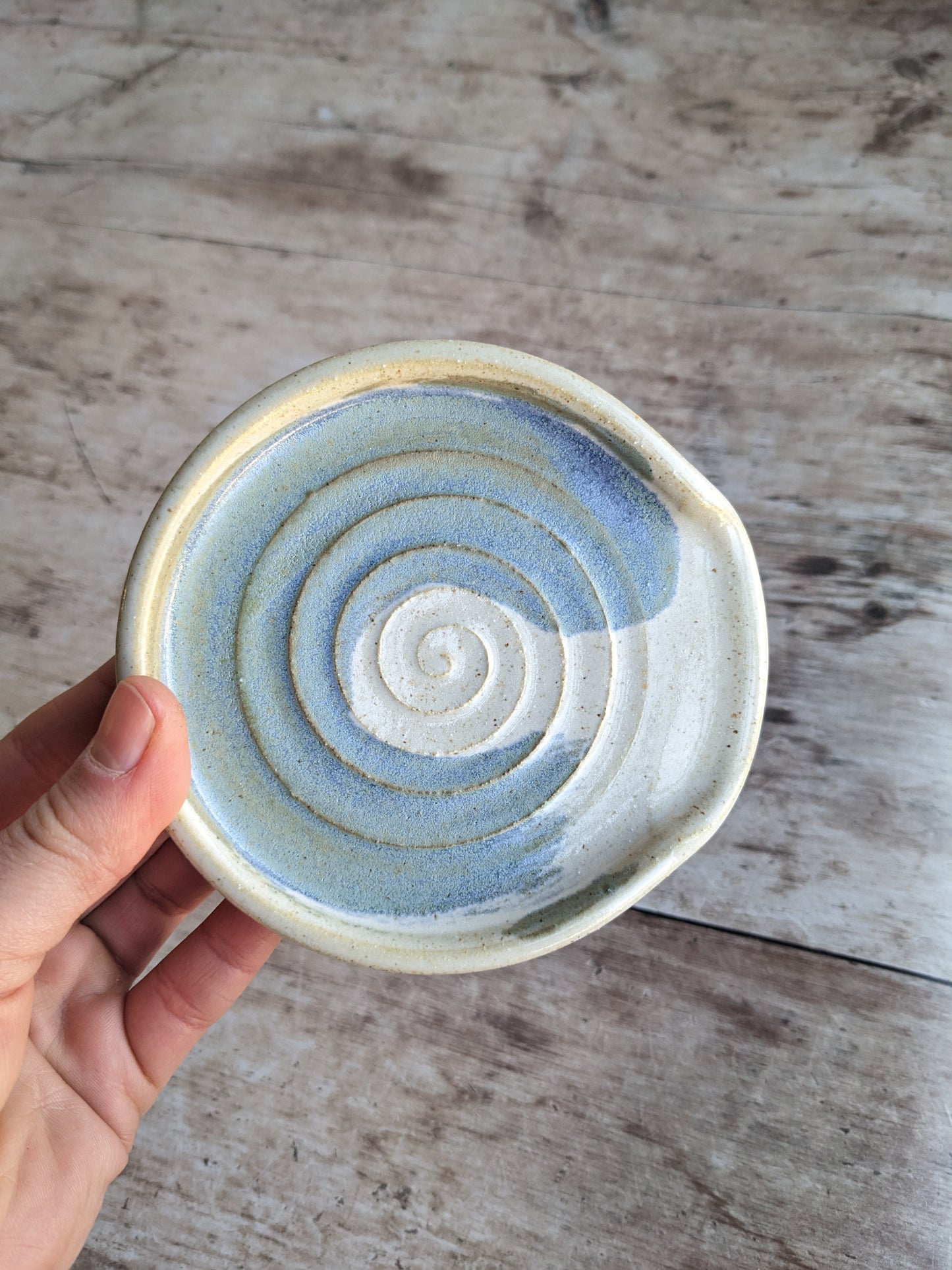 AEGEAN wave large spoon rest