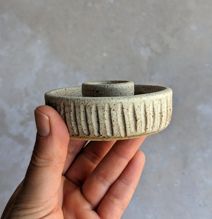 OATMEAL candlestick holder