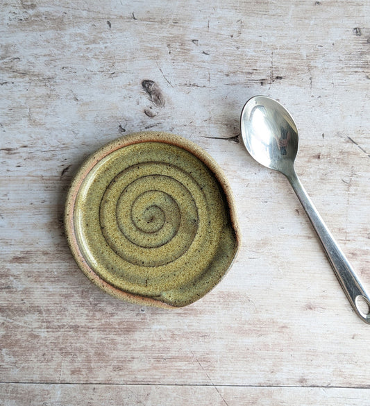 MOSS green/brown mini spoon rest