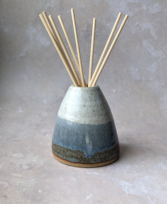 COAST reed diffuser