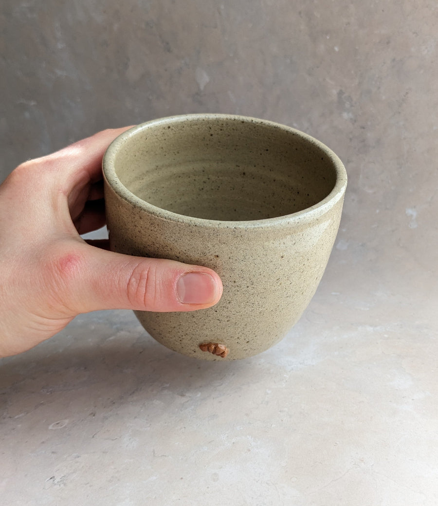 CROISSANT 400ml coffee cup in 'biscuit'