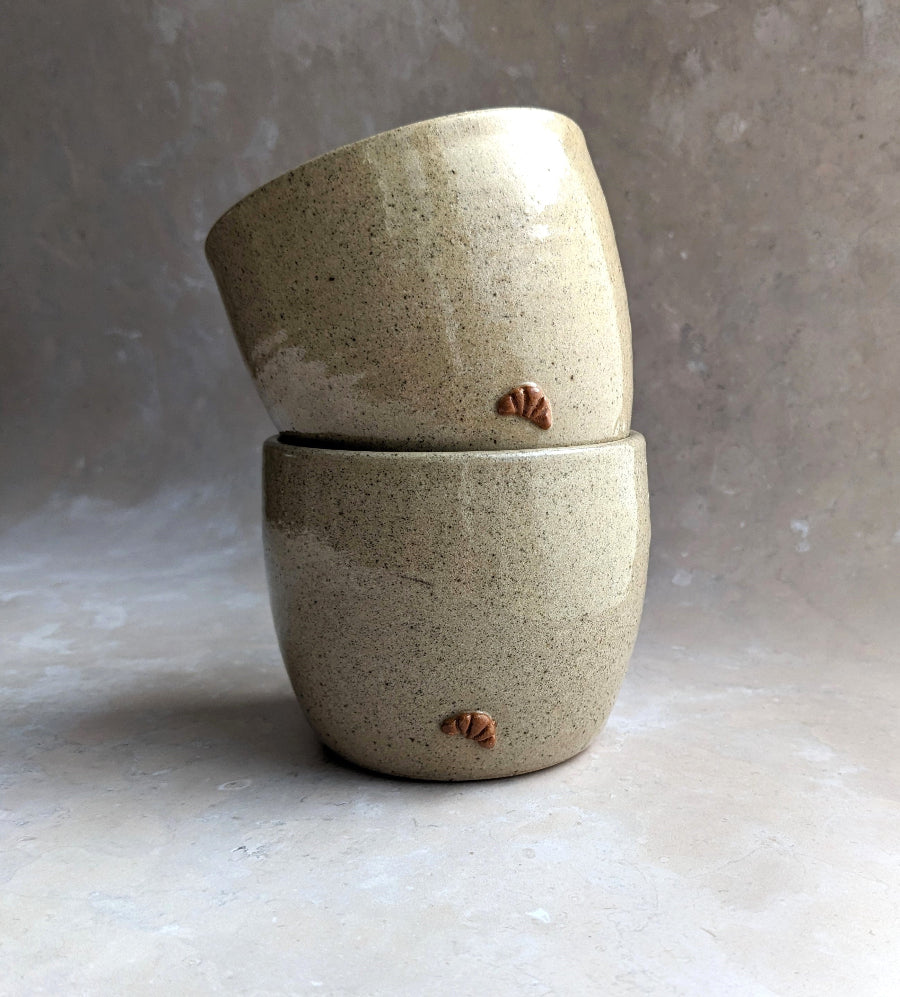 CROISSANT 400ml coffee cup in 'biscuit'