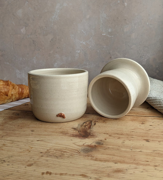 Made to Order - plain butter crock in 'vanilla bean'