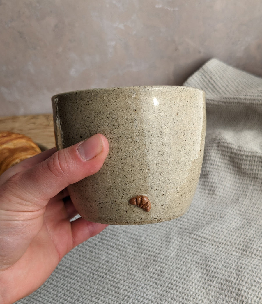 CROISSANT 300ml coffee cup in 'biscuit'