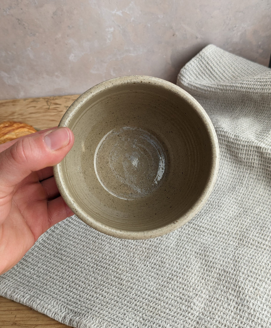CROISSANT 300ml coffee cup in 'biscuit'