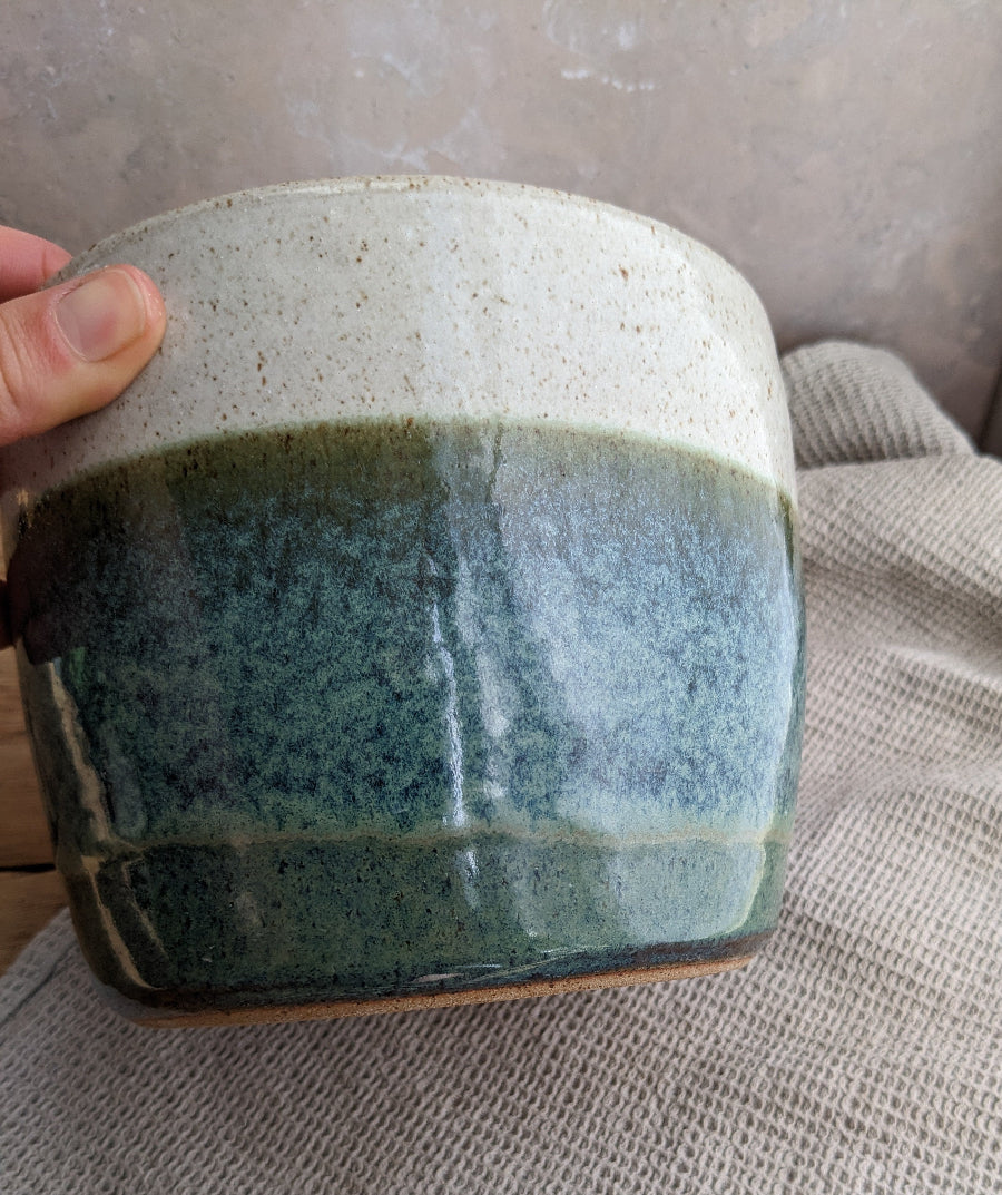 ROCKPOOLS large plant pot