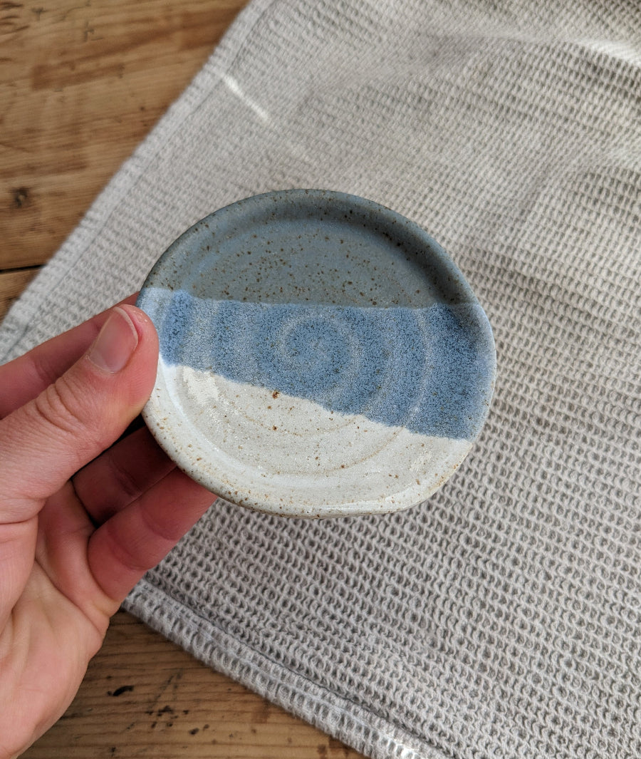 SECONDS Coast mini spoon rest