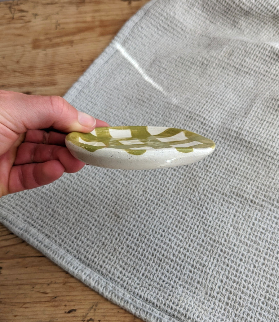 SAMPLE Green gingham mini spoon rest