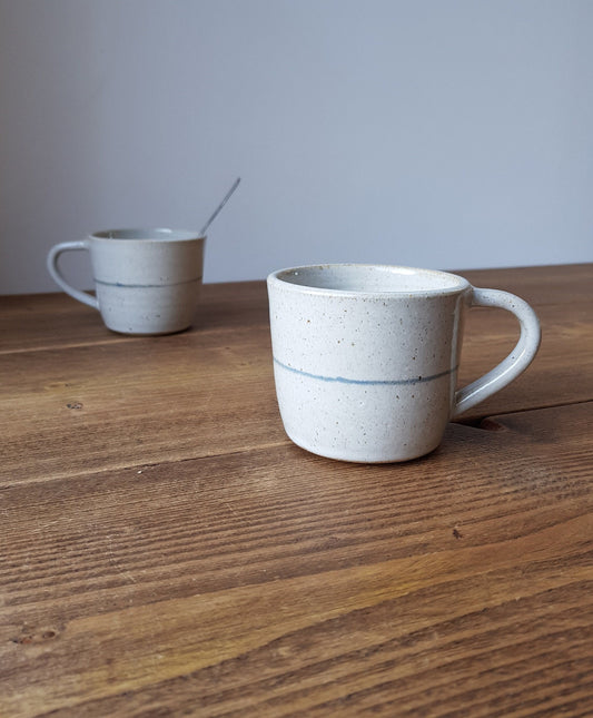 Small white and blue stripe mug 275ml